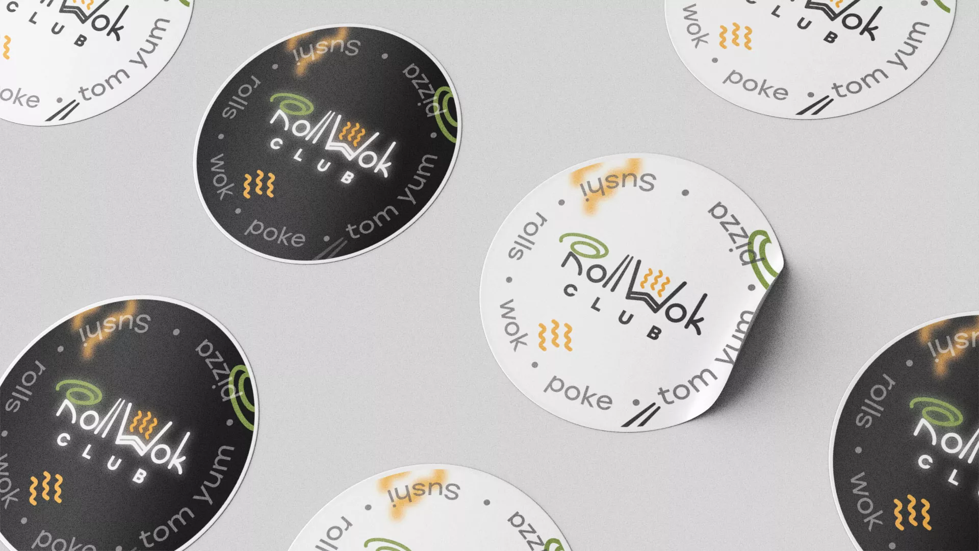 Разработка наклеек для суши-бара «Roll Wok Club» в Михайловске